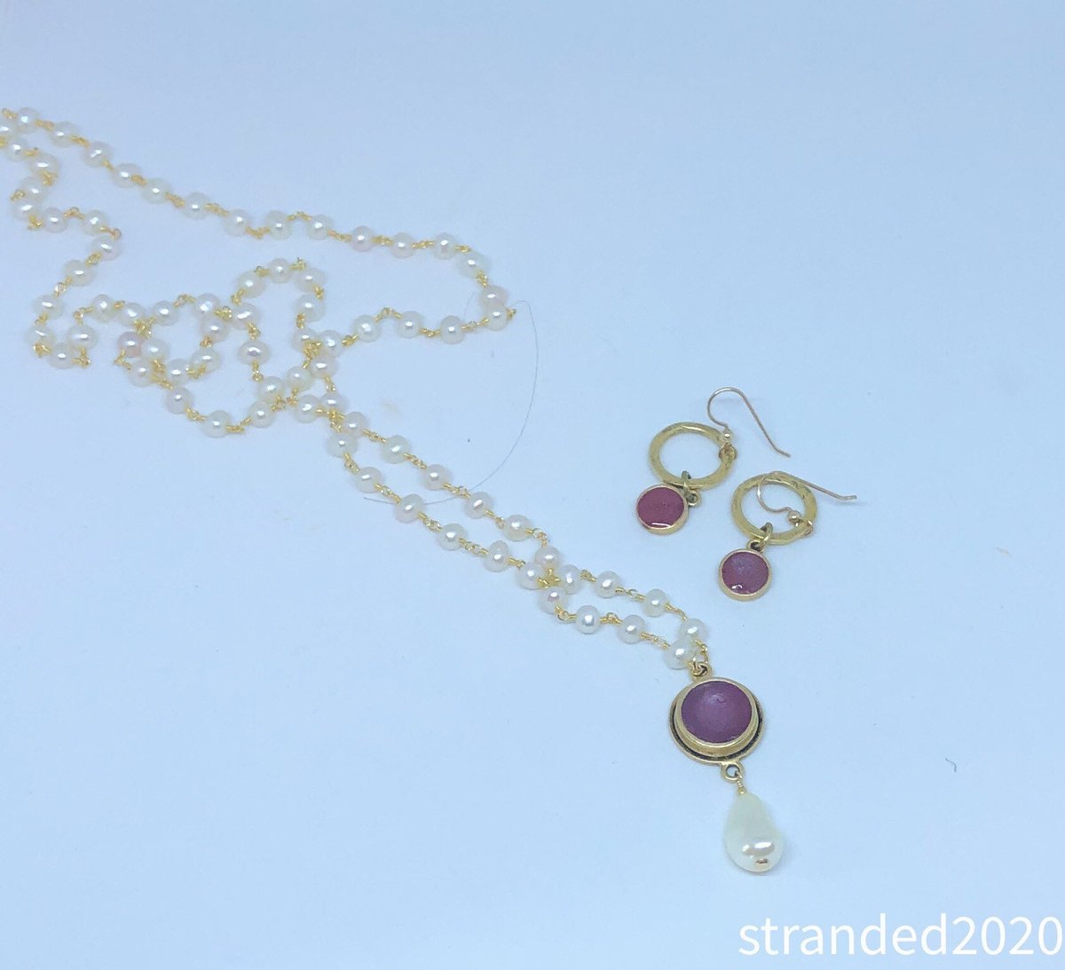 Red Resin Bezel and Freshwater Pearl Necklace II