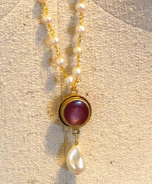 Red Resin Bezel and Freshwater Pearl Necklace II