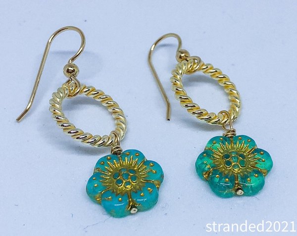 Sweet Little Flower Earrings