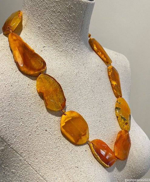 Hand-knotted Orange Agate Slice Necklace